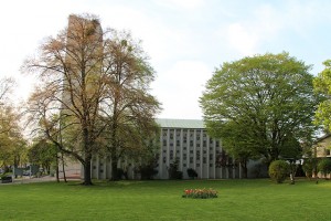 Frühling rund um die Stephanuskirche im Giebel