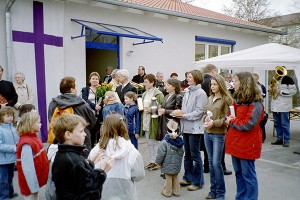 Einweihung des Jakobusgemeindehaus in Hausen am 10. März 2004