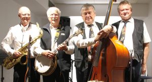 das „Bosch Swing Quartett“ zu Gast unter der Stephanuskirche