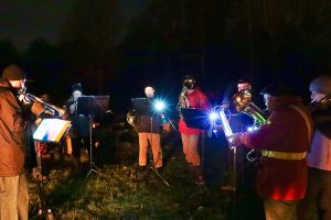 der Posaunenchor zur Waldweihnacht im Fasanenwald 2017